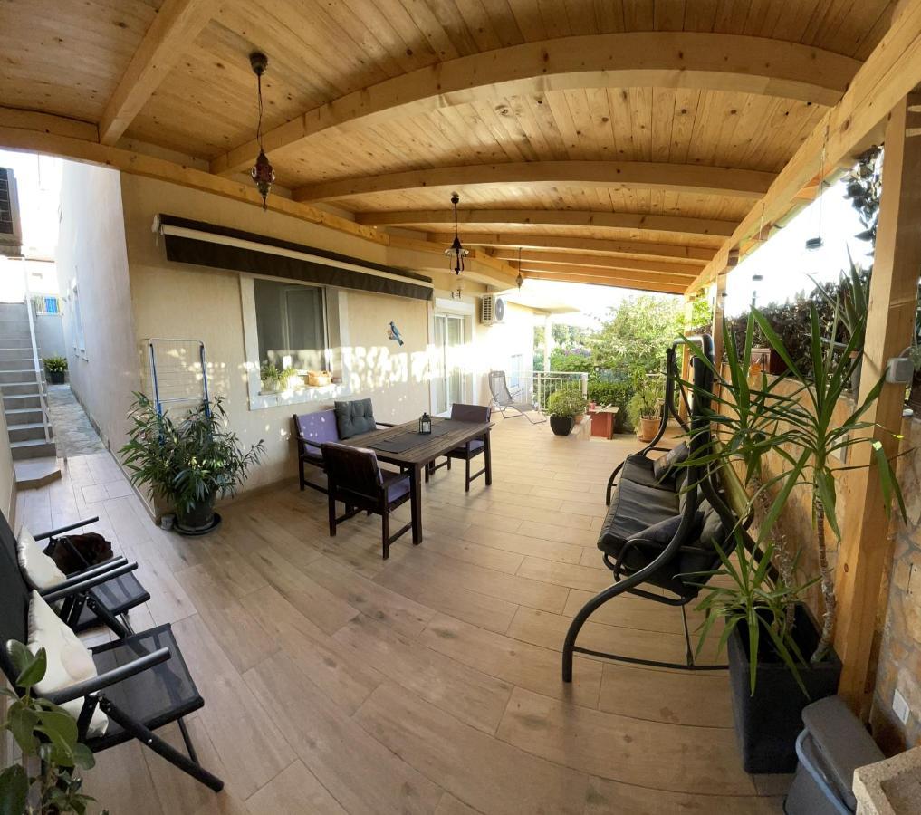 Apartment Mika プーラ エクステリア 写真